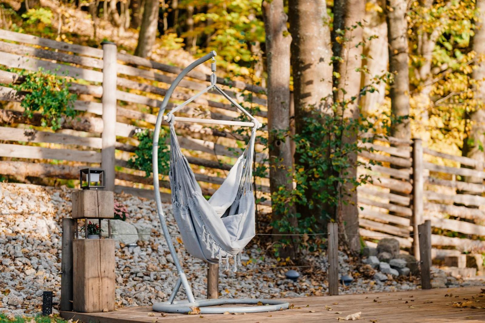 Luxury tent Forrest Glamp Mimo Jablonne v Podjestedi
